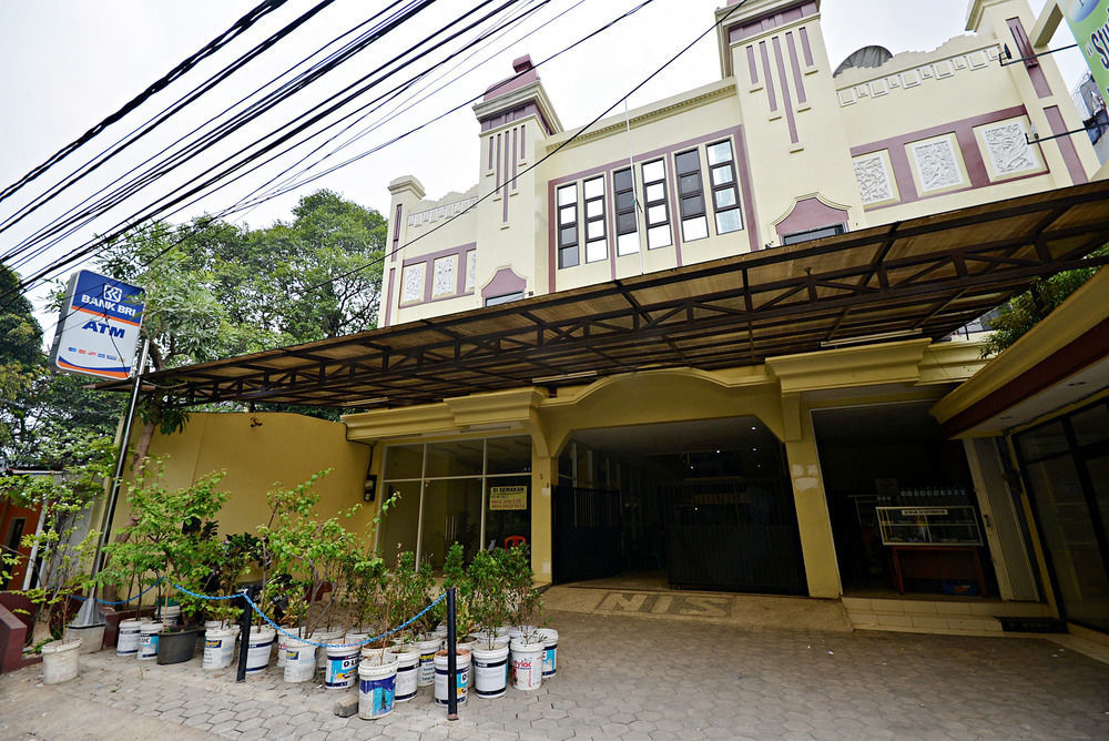 Zen Rooms Kuningan Syariah Dżakarta Zewnętrze zdjęcie