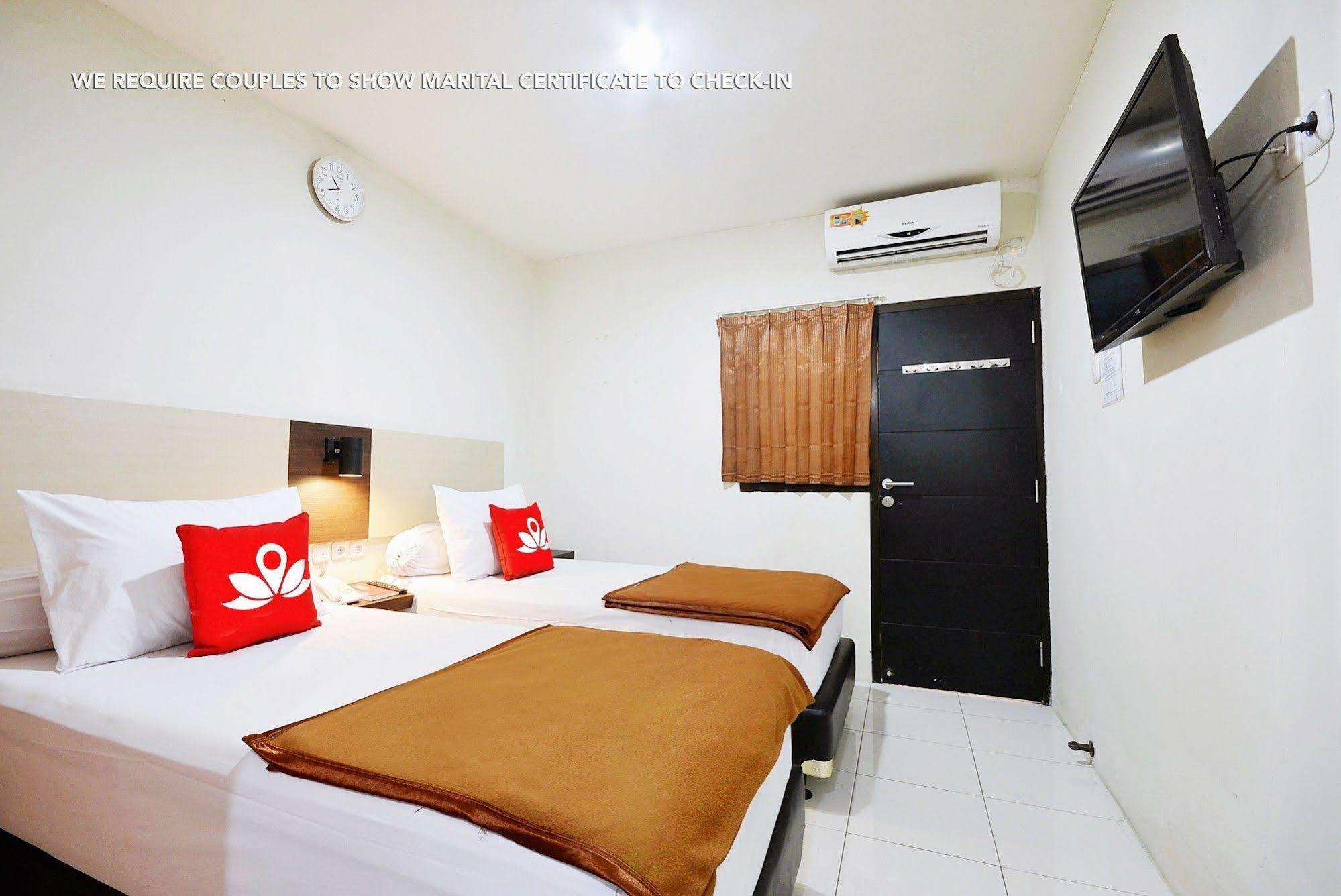 Zen Rooms Kuningan Syariah Dżakarta Zewnętrze zdjęcie