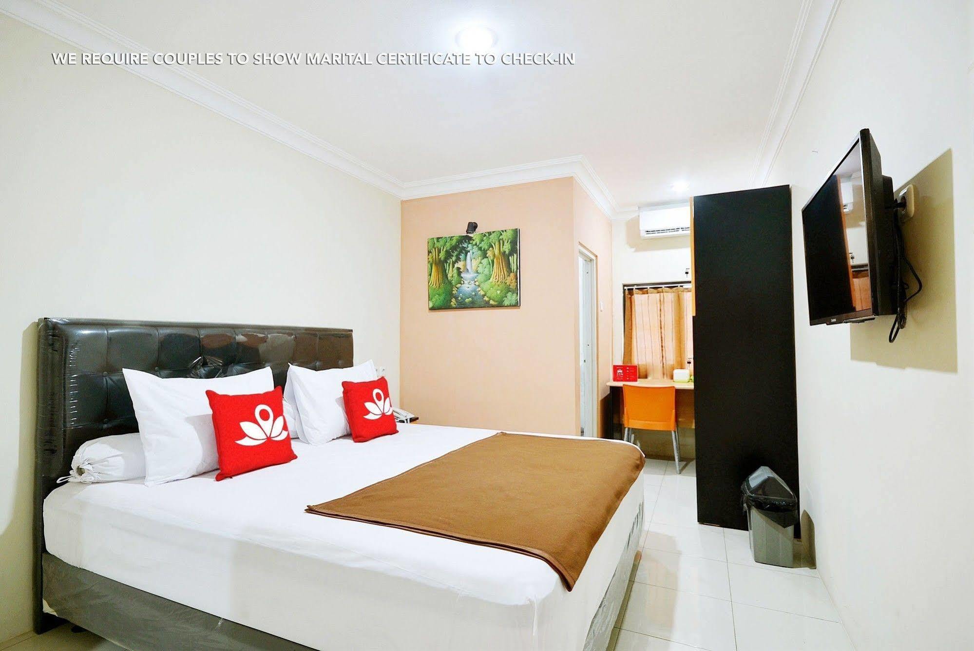 Zen Rooms Kuningan Syariah Dżakarta Zewnętrze zdjęcie
