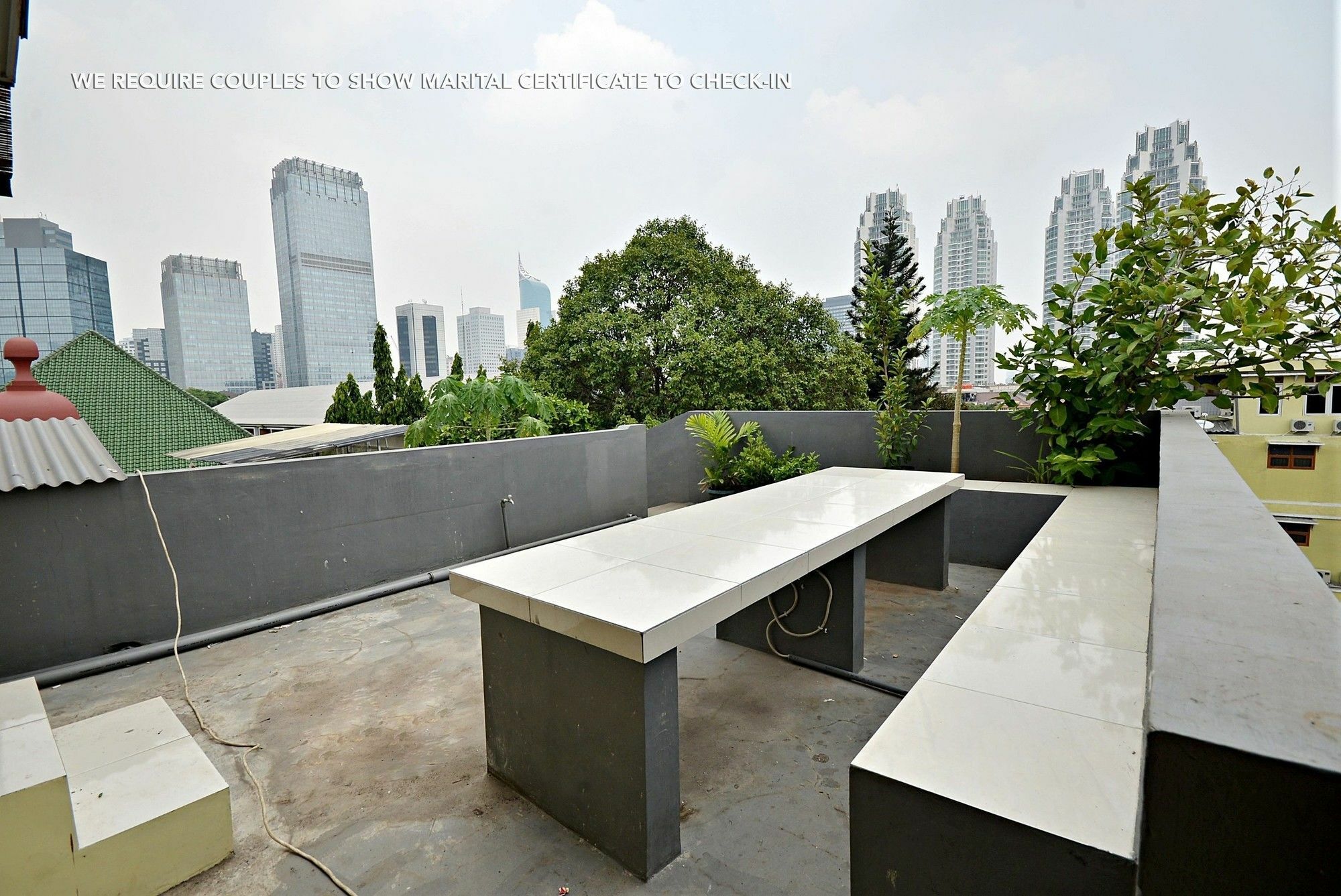 Zen Rooms Kuningan Syariah Dżakarta Zewnętrze zdjęcie
